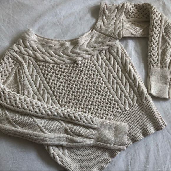 Off the Shoulder Cable Knit Sweater - Picture 2 of 4